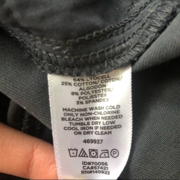 Loft Cropped Skinny Jeans - Picture 7 of 7